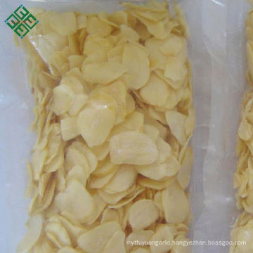 Shandong air dried dehydrated garlic flakes without sprout